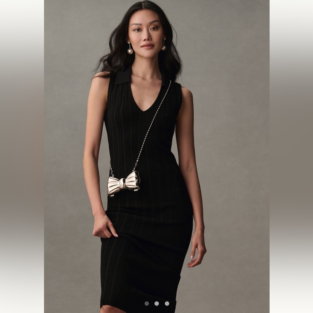 Endless Rose Sleeveless V-Neck Knit Dress